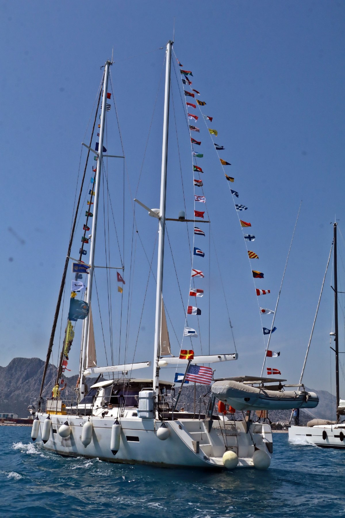 Yelkenle dünya turu Antalya’da son buldu